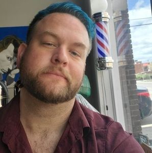 Meet your Posher, Zachary